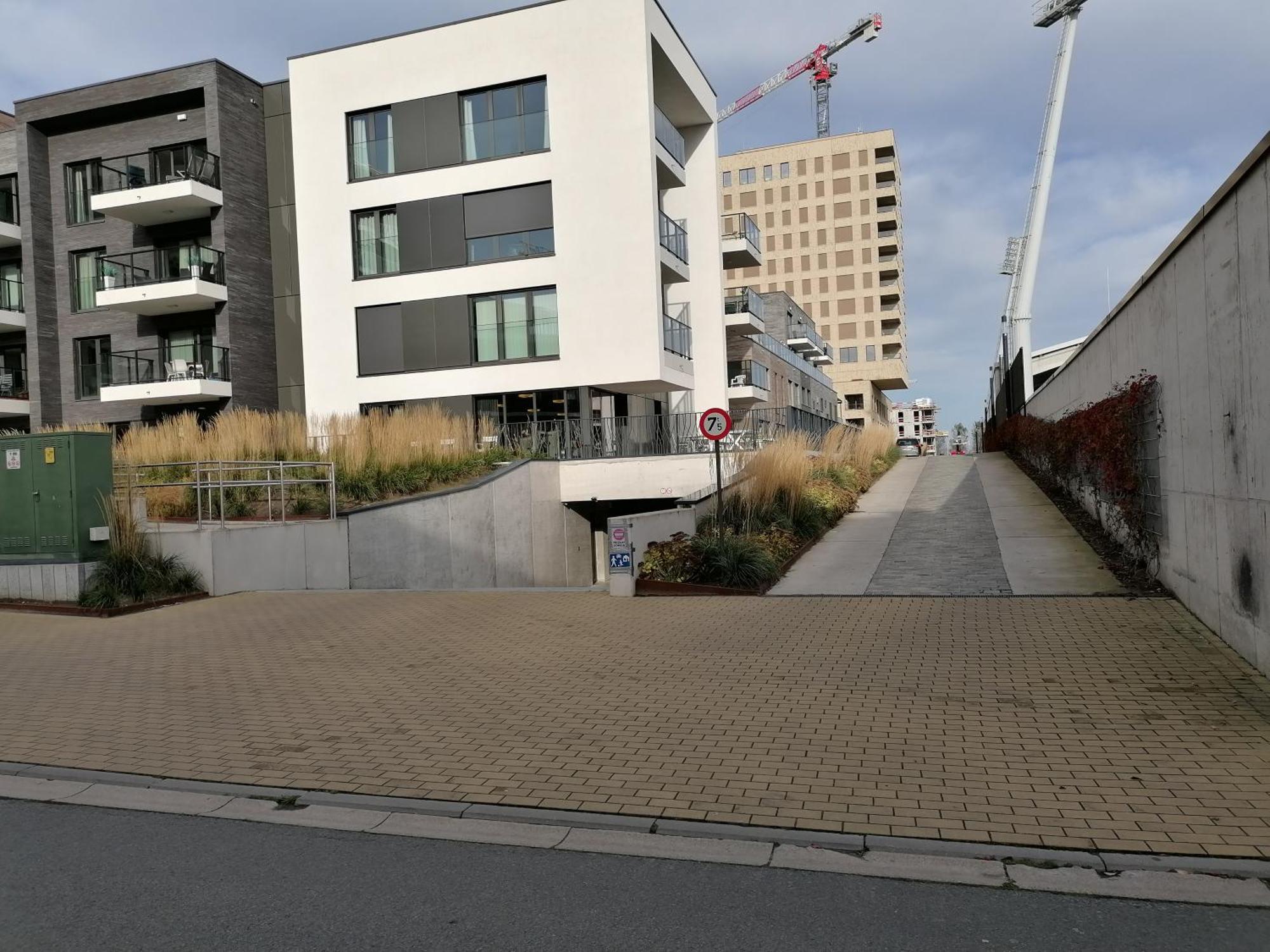 Bartine - Modern And Spacious Flat Near The Sea, Free Parking Space Oostende Buitenkant foto