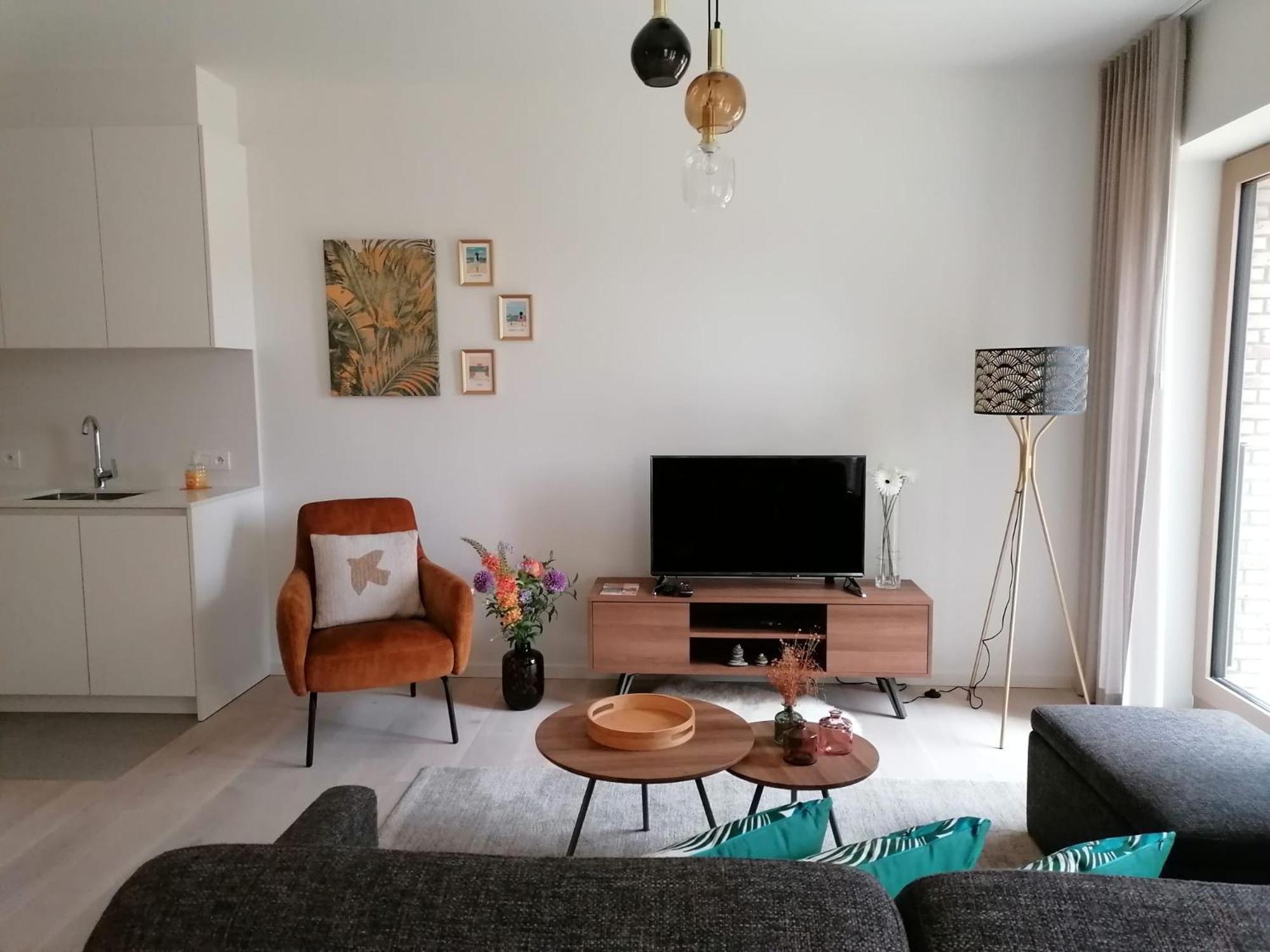 Bartine - Modern And Spacious Flat Near The Sea, Free Parking Space Oostende Buitenkant foto
